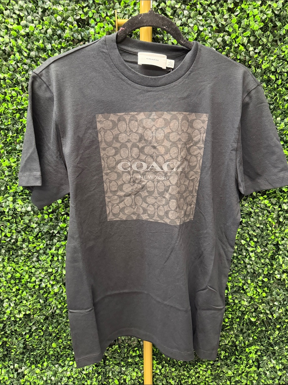 COACH SIGNATURE SQUARE T-SHIRT BLACK - S